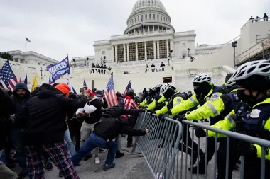 La segunda era Trump: ¿Justicia selectiva, revisionismo histórico y militarismo sin freno?