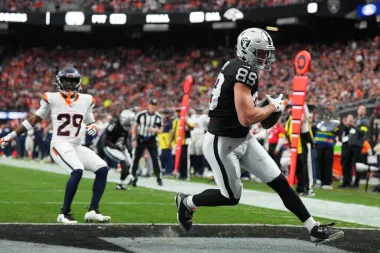 Los Broncos pisan fuerte en la AFC mientras los Raiders se hunden en el abismo divisional