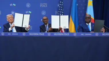 De acuerdos de paz fallidos a guerras olvidadas: ¿Otro espejismo diplomático de Trump?