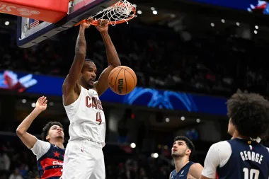 Evan Mobley cae, Jalen Brunson brilla: Las dos caras del Este en la NBA