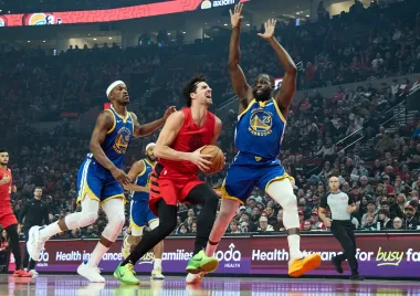 Stephen Curry, LeBron James y Donovan Mitchell: Tres formas de afrontar el caos en la NBA