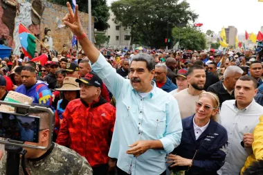 El bloqueo total a Venezuela de Trump: ¿táctica de presión o show de fuerza innecesario?