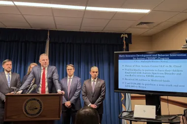 Corrupción en Minnesota: ¿Cómo un escándalo de fraude millonario amenaza al sistema de salud pública?