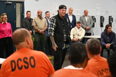 Del crimen al éxito: Jelly Roll y una historia de redención que puede cambiar vidas