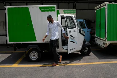India y el Futuro de las Baterías: El Desafío Verde de Reciclar para Impulsar la Revolución Eléctrica