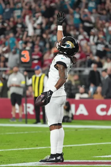 El renacer de Jakobi Meyers: de no ser reclutado a receptor clave en Jacksonville