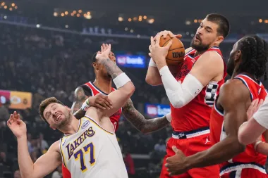 Clásico angelino: ¿Renacen los Clippers en el ocaso de LeBron?