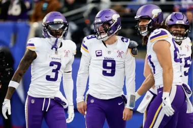 La incertidumbre de J.J. McCarthy y el dilema de los Vikings: ¿Esperar o empezar de nuevo?