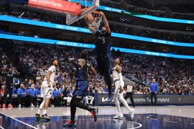 Noche de locura en la NBA: jóvenes estrellas toman el control y electrifican las duelas