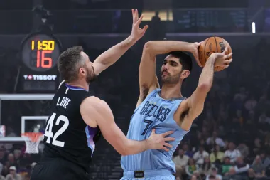 Los jóvenes del Oeste toman el control: Aldama, Brooks y Johnson brillan en la NBA