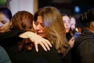 Fe y resiliencia en Siria: Cuando la Navidad florece entre las cenizas de la tragedia