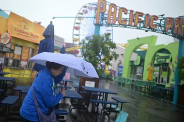Tormentas navideñas en California: el lado oscuro del clima extremo y la resiliencia comunitaria