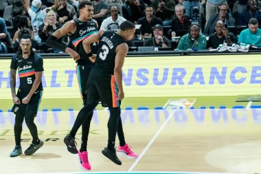 Victor Wembanyama enciende a los Spurs y a San Antonio: ¿el regreso de una dinastía?