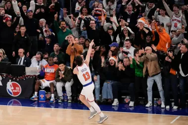 Navidad mágica en la NBA: remontadas, lesiones y sorpresas en una jornada inolvidable