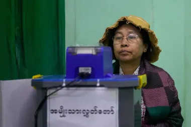 Myanmar vota entre represión y guerra civil: ¿democracia o teatro autoritario?