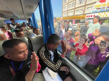 Rehenes liberados y tensiones al límite: ¿se encamina el conflicto fronterizo entre Tailandia y Camboya hacia la paz?