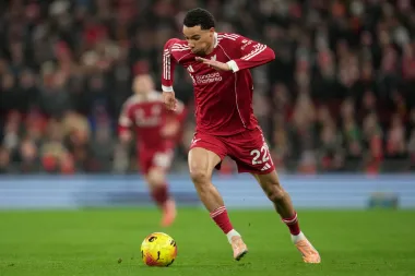 Liverpool sin gol y sin alma: ¿Es suficiente una racha invicta para soñar con el título?