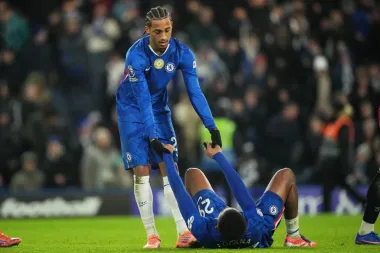 ¿Quién manda en el oeste de Londres? El caos en Chelsea y la fuga de talento en Tottenham agitan la Premier