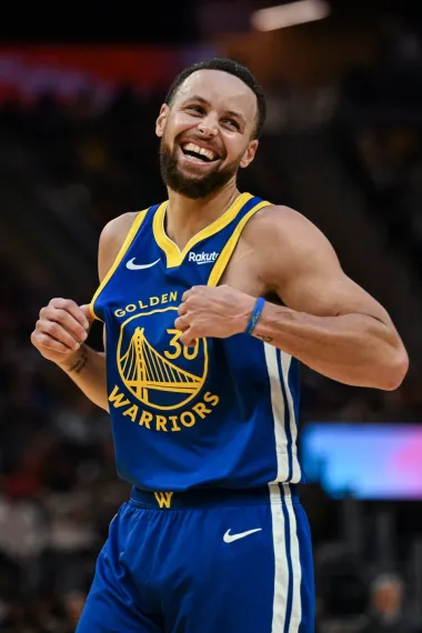 Jaylen Brown y Stephen Curry en modo estrella: una noche que encendió la NBA
