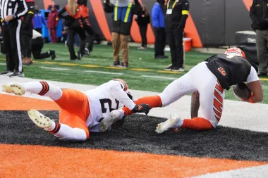 Myles Garrett hace historia en la NFL en un cierre agónico entre Browns y Bengals