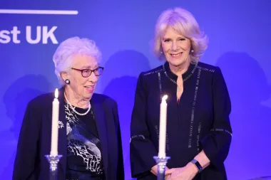 Eva Schloss: La historia de coraje, memoria y resistencia de una superviviente del Holocausto