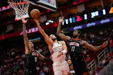 Kevin Durant renace en Houston: su triple agónico que sacudió la NBA
