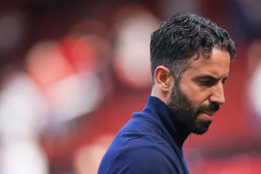 Manchester United: ¿Regreso al pasado o movimiento estratégico?