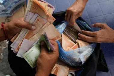 Venezuela entre esperanza e incertidumbre: ¿promesas de prosperidad o espejismo económico?