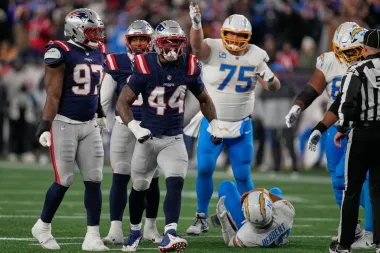 Fracaso en la postemporada deja a Chargers y Eagles al borde del abismo