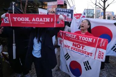 El juicio de Yoon Suk Yeol: ¿Advertencia histórica o punto de quiebre en la democracia surcoreana?