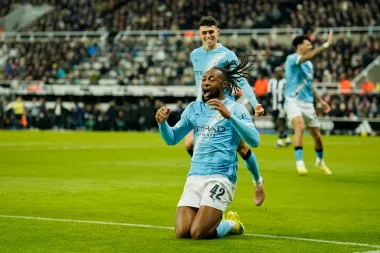 Antoine Semenyo: la nueva joya del Manchester City brilla en la Copa de la Liga