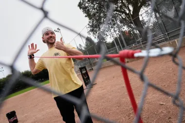 Daulton Jefferies: El guerrero solitario del béisbol que no se rinde jamás