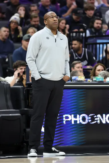 Un miércoles de locura en la NBA: DeRozan hace historia, Murray brilla y Vucevic se viste de héroe
