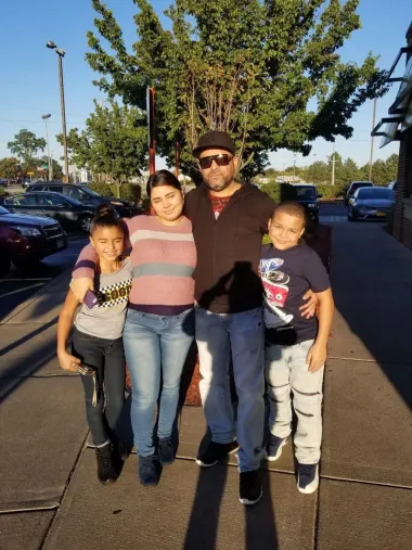 ¿Justicia detenida? La muerte de un inmigrante en un centro de detención en Texas expone una crisis de derechos humanos