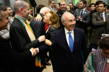 Desconéctate para reconectarte: El auge de los creadores que combaten el uso excesivo de redes sociales