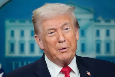 La diplomacia de la fuerza: la nueva “Junta de Paz” de Trump y su amenaza al orden global