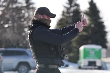 Bajo asedio: El impacto humano del nuevo enfoque migratorio en Minnesota
