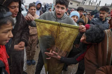 El ocaso de las fuerzas kurdas en Siria: ¿una traición anunciada o cambio geopolítico inevitable?
