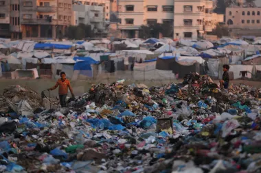 Gaza entre la retórica y la realidad: cuando la ayuda no alcanza ni para un té caliente