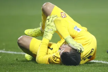 Violencia, promesas emergentes y fichajes clave: Lo más impactante del fútbol europeo este fin de semana