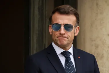 Macron, Francia y la nueva edad de oro militar: ¿una respuesta efectiva o un símbolo de desgaste?