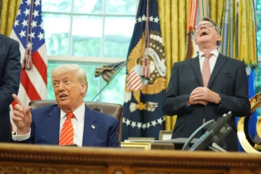 Lord Mandelson y el Legado de Epstein: ¿Hasta Dónde Llega la Red de Influencias?