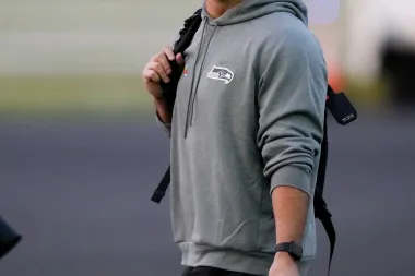 Seattle resurge con identidad defensiva: Mike Macdonald y su revolución en los Seahawks
