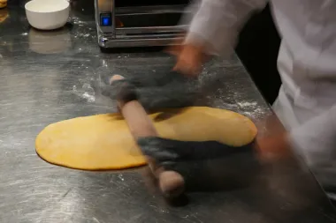 Entre el arte invisible y los sabores del invierno italiano: turismo inclusivo y herencia culinaria en Italia