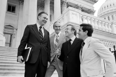 Lee Hamilton: El moderado que marcó la historia política de EE.UU. con sabiduría, temple y compromiso bipartidista