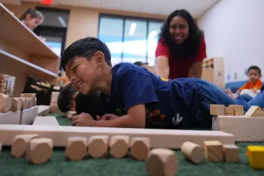 ¿Listos para el jardín de niños? El debate sobre la preparación infantil en EE. UU.