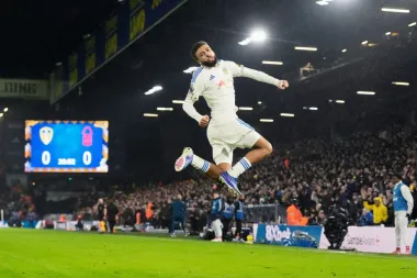 La batalla por no descender: Leeds prende la chispa, mientras Verona, Pisa, Berlin y Frankfurt siguen a la deriva