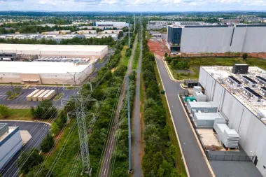 Centros de datos y electricidad: la factura oculta de la era de la IA