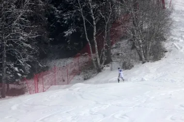 Drama, orgullo y nuevas perspectivas en Milan-Cortina 2026: del colapso en la pista al lente que captura el alma del patinaje