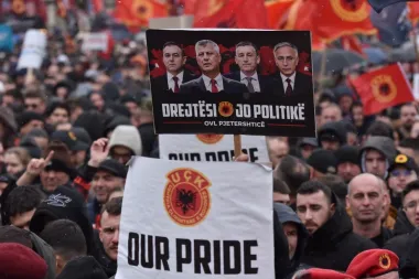 Kosovo en la encrucijada: independencia, memoria y el juicio que sacude a una nación